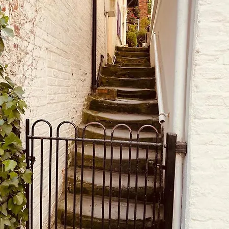 The Rockpool * Whitby